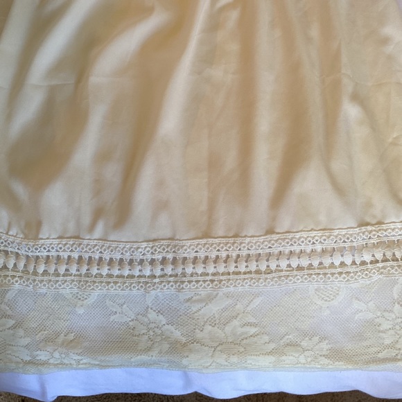 Arden Furtado top - Picture 4 of 5